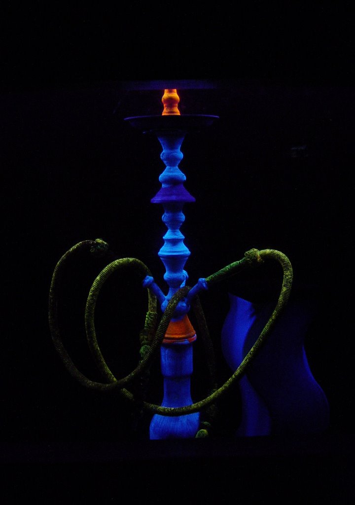 Neon Hookah! Come to Lux Lounge in West Bloomfield, MI to relax with